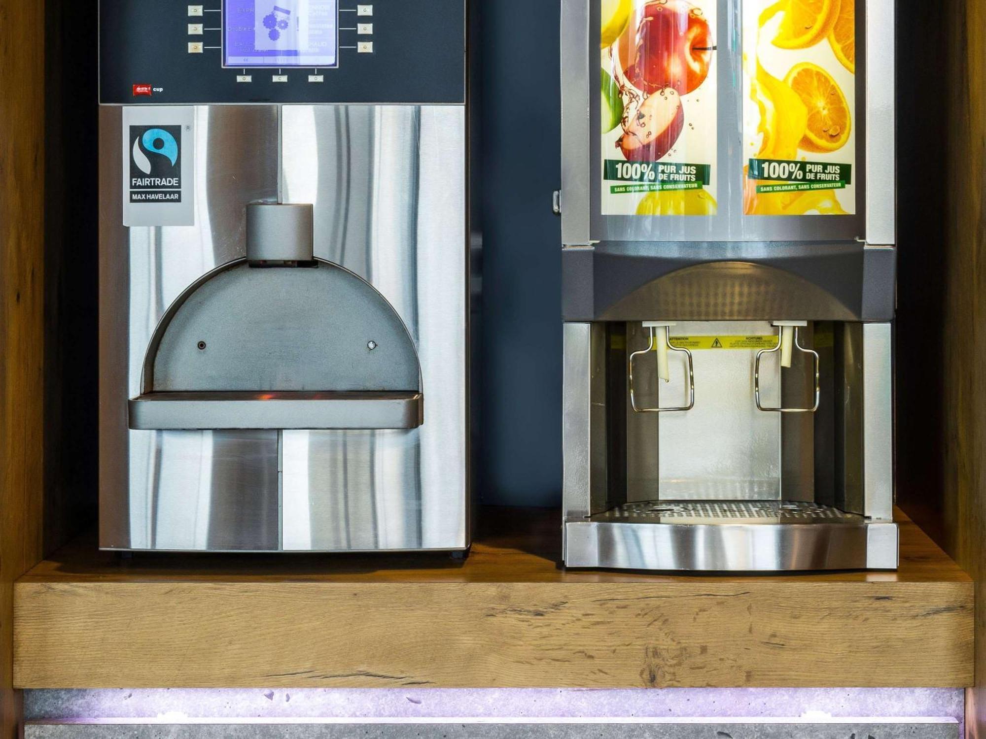 Ibis Budget Lyon Est Chaponnay Zewnętrze zdjęcie